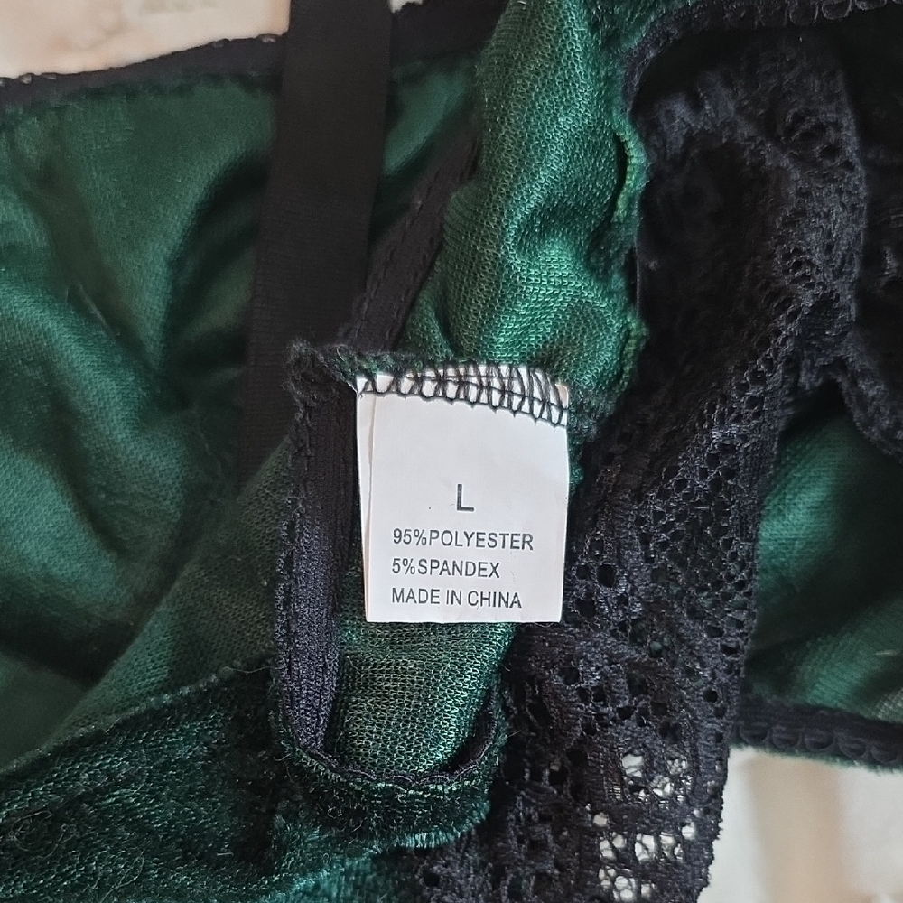 Emerald Green Velvet & Lace High-Waist Bralette Lingerie Set Large Boudoir Goth - Picture 4 of 4